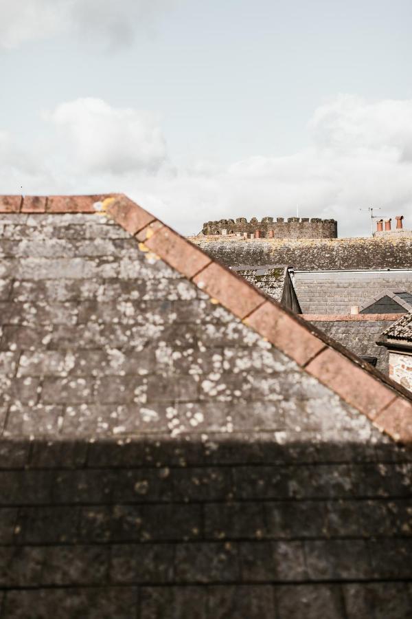 The Bull Inn Totnes Bagian luar foto
