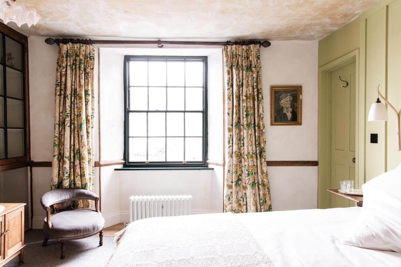The Bull Inn Totnes Bagian luar foto